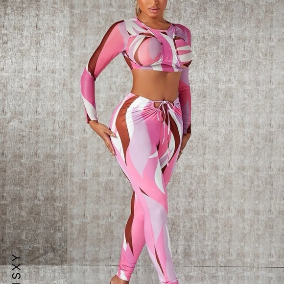 Pink set - Picture 1 of 2